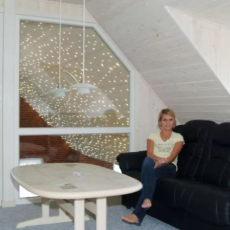 Sleeps 24 Pool Wifi Feriehus